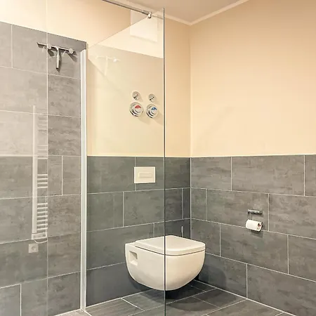 Baltischer Hof 10 * Boltenhagen (Ostseebad)